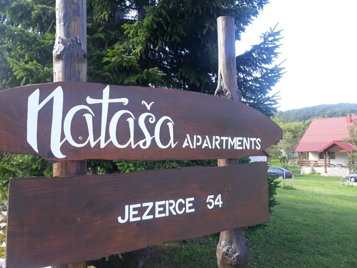 Natasa Apartments Jezerce Eksteriør billede